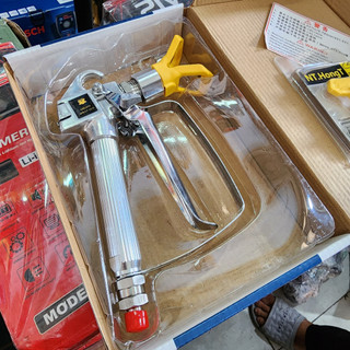 Súng phun sơn nước công nghiệp airless spray s-02