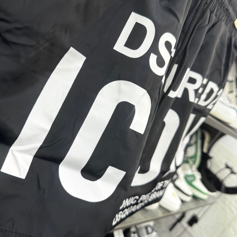 Quần short gió nam Dsq2 đen in chữ ICON trắng cạp chun dây thắt lót lưới thoáng mát cao cấp QS64P