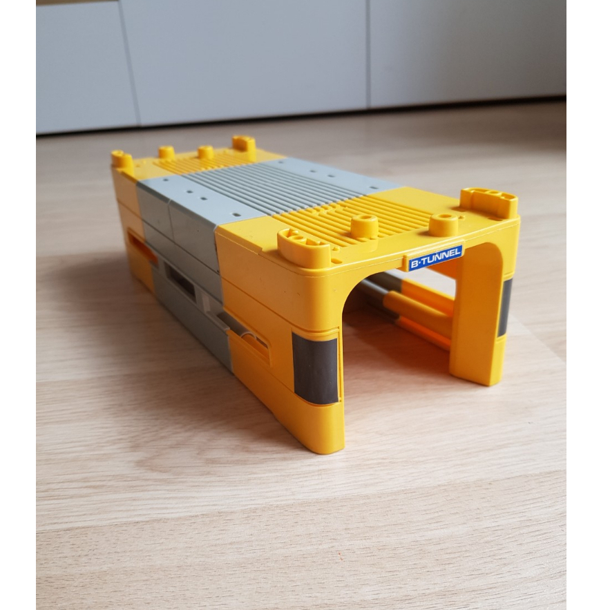 Phụ kiện tàu lửa Takara Tomy - Đường hầm