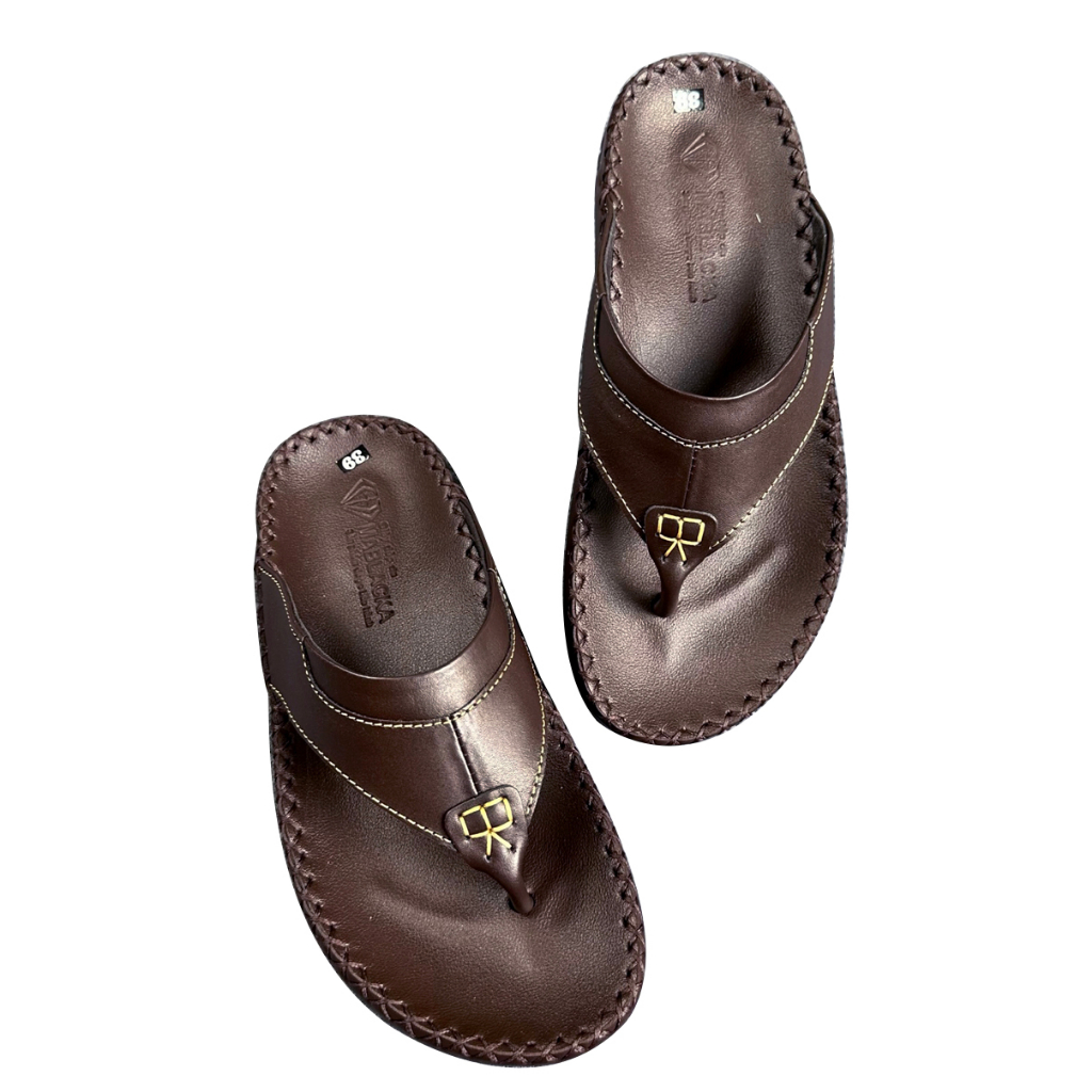 Dép kẹp nam D63 chất liệu da bò màu nâu cá tính kiểu dáng thời trang thanh lịch