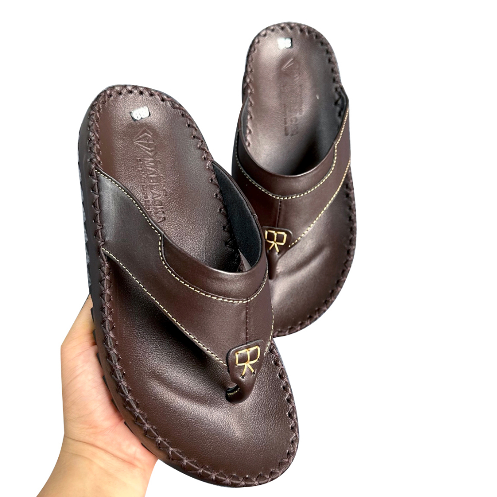 Dép kẹp nam D63 chất liệu da bò màu nâu cá tính kiểu dáng thời trang thanh lịch