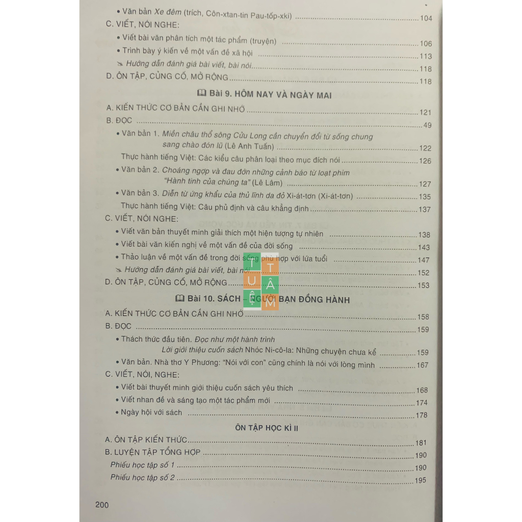 Sách - Hướng dẫn học và làm bài Ngữ Văn 8