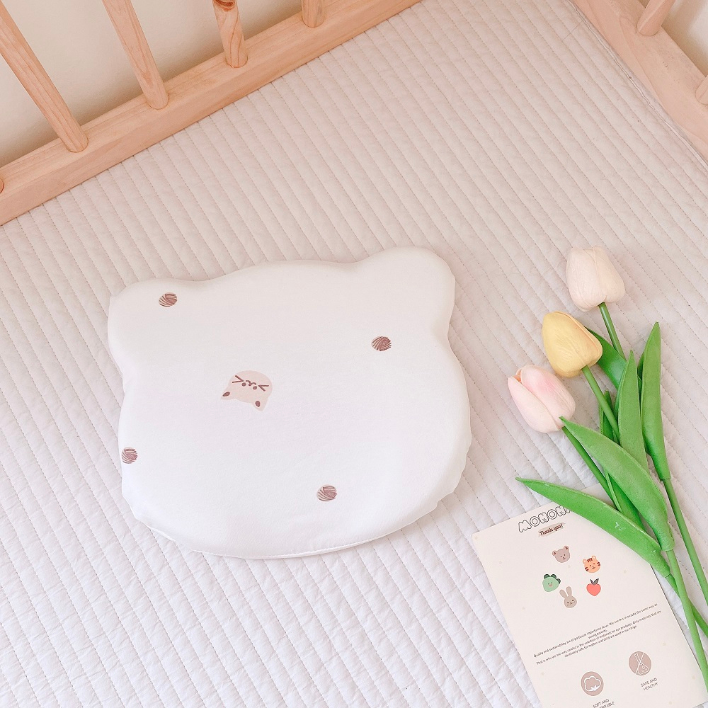Gối Chống Lõm Chống Méo Đầu Cho Bé Hình Tai Gấu Chất Liệu Cao Su Non Hình Tai Gấu Monona