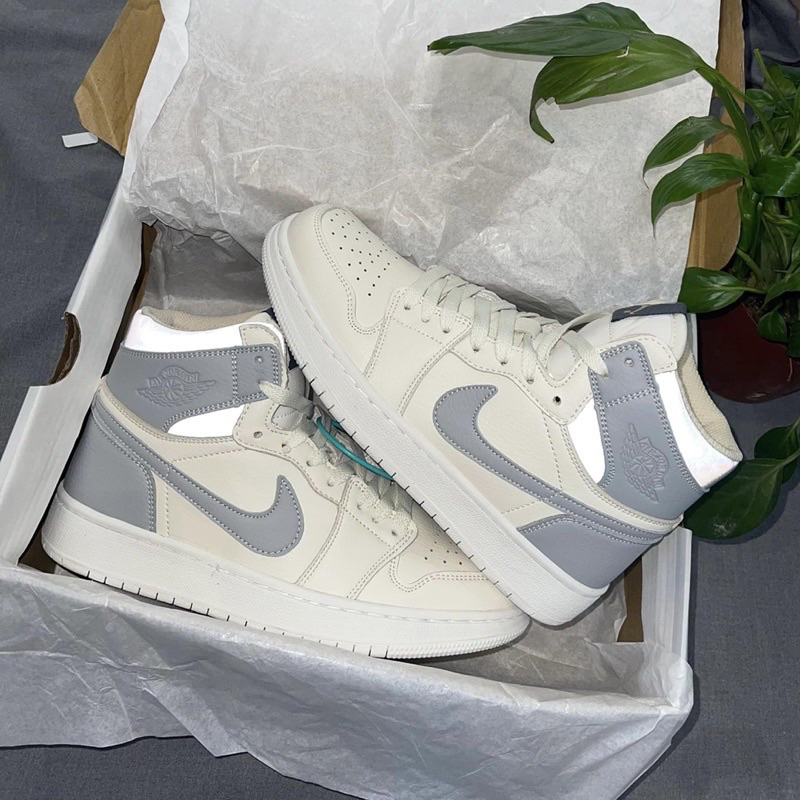 Giày Sneaker Kem Phối Xám Phản Quang Cao Cổ Nam nữ (Ảnh thật) giầy sneaker hottrend, Giày Jd xám kem PQ