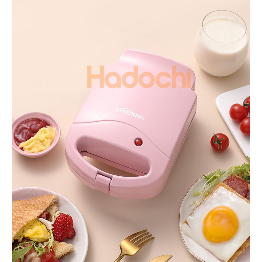 Máy Làm Bánh Sandwich công suất 650w Làm Bánh Waffle Rán Trứng, Làm Bữa Sáng Nhanh Tiện Lợi - Bảo Hành 3 Tháng