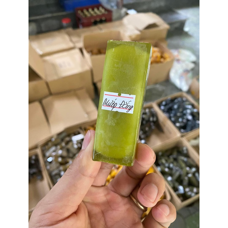 Vụn xà bông sinh dược 1kg tặng 2 túi lưới🌿Vụn đẹp,to,date mới,hạn dùng lâu