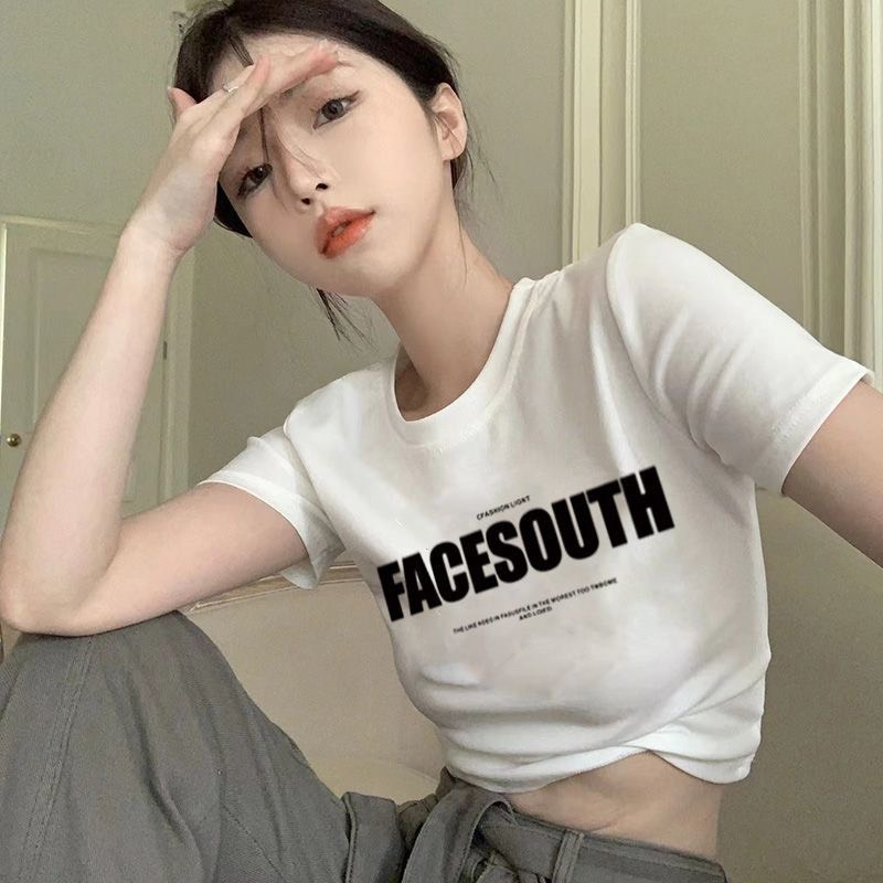 Áo Croptop Kiểu Nữ FaceSouth màu trắng nữ