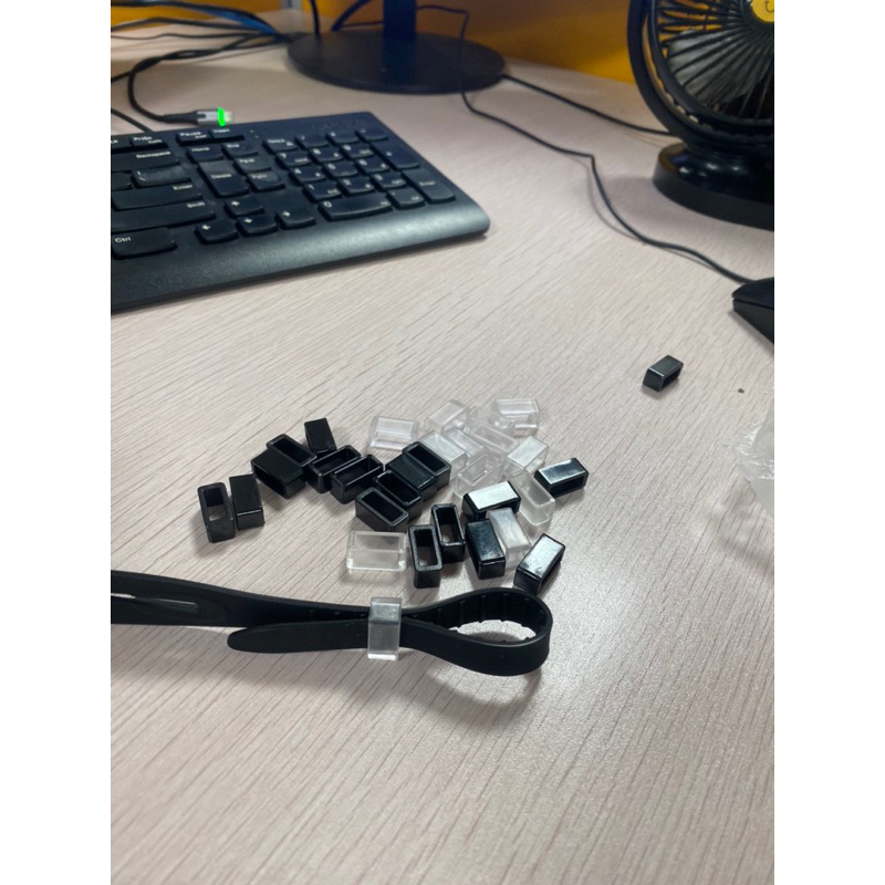 Kẹp cài dây kính bơi