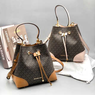 Túi michael kors mercer small logo bucket bag - màu đen 35f2sm9m