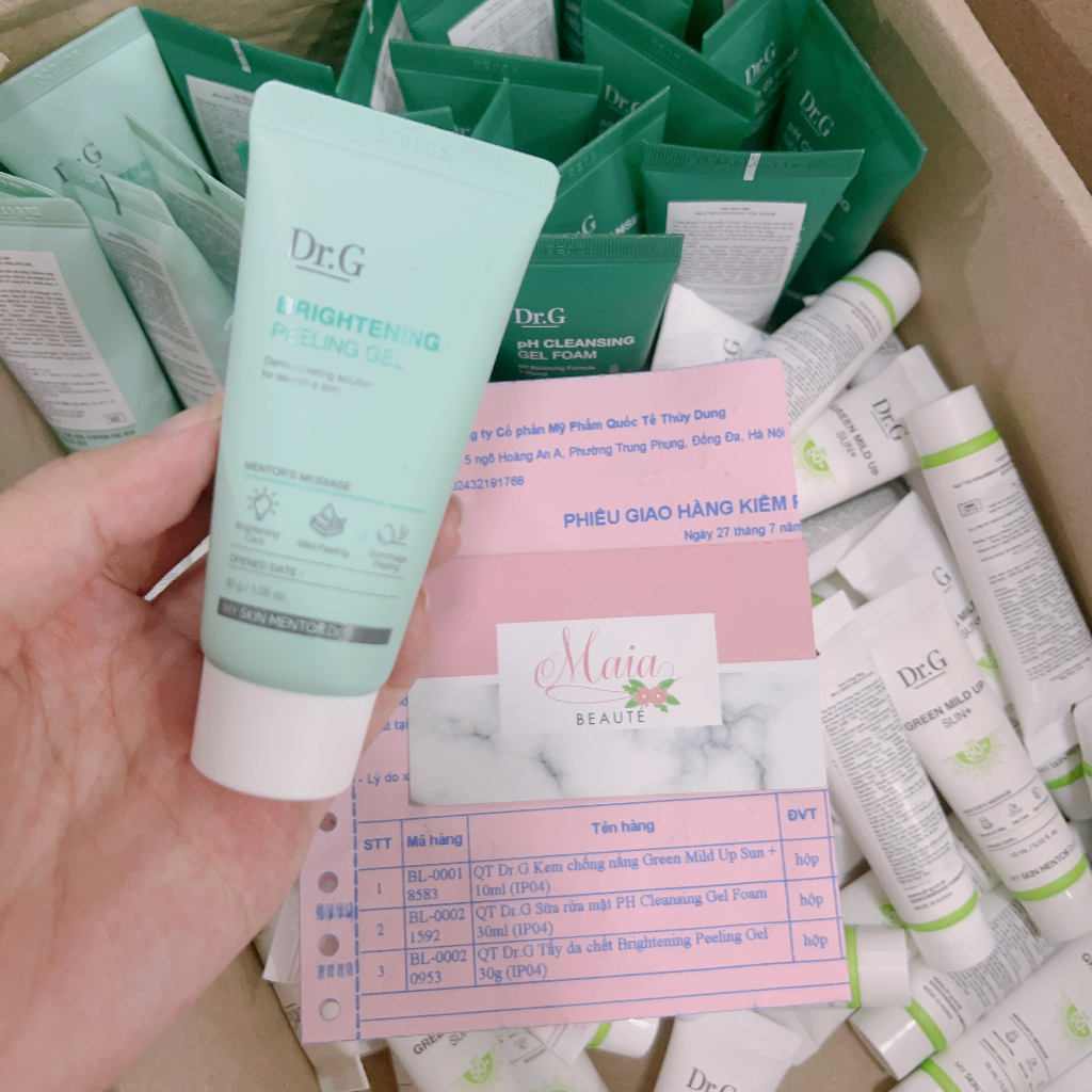 Tẩy da chết hỗ trợ dưỡng sáng da Dr.G Brightening Peeling Gel 30g