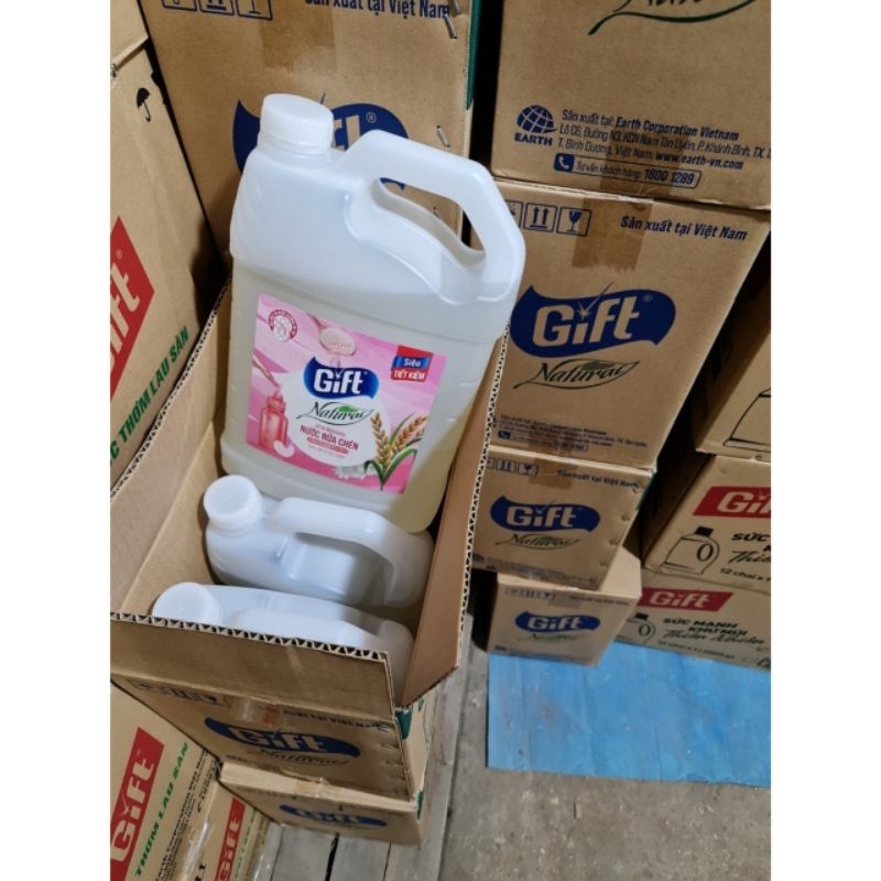 Nước rửa chén GiftGift Natural Cám gạo & Collagen
3.8 kg