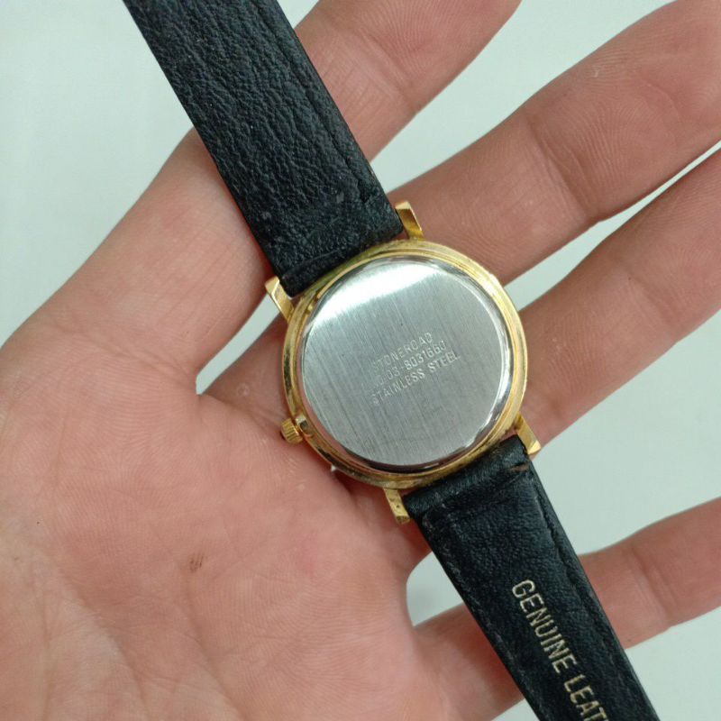 Đồng hồ nam nữ si nhật dây da hiệu SAONETOSD si vàng phù hợp nam tay nhỏ với nữ tay to