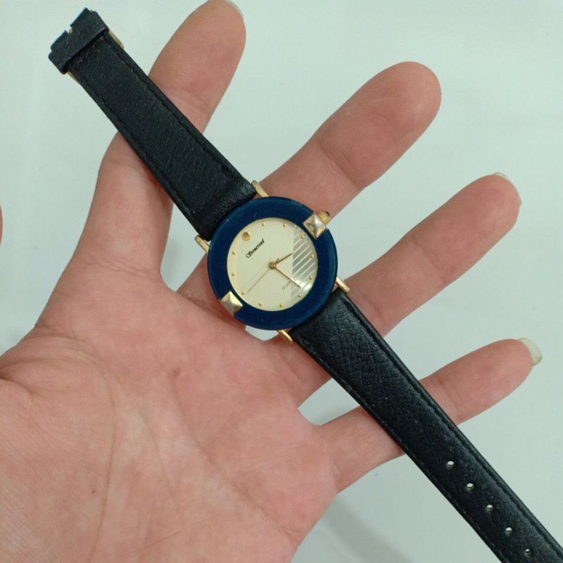 Đồng hồ nam nữ si nhật dây da hiệu SAONETOSD si vàng phù hợp nam tay nhỏ với nữ tay to