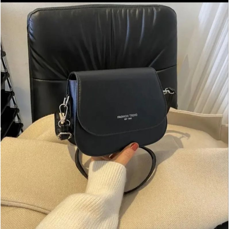 Túi Xách Nữ Đẹp Đeo Chéo Đeo Vai Ngăn Rộng Dây Da 2023