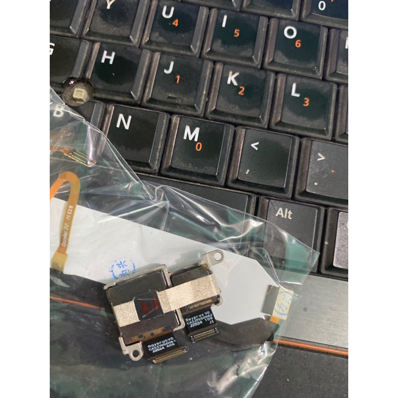 Camera sau asus rog phone 6