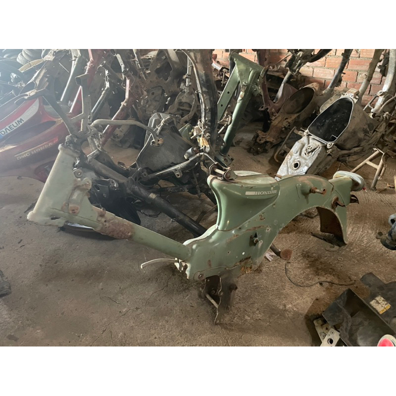 Sườn honda cub78