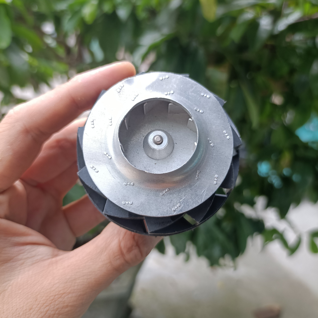 Động cơ máy hút bụi 7.2V - 70W max. Motor chổi than