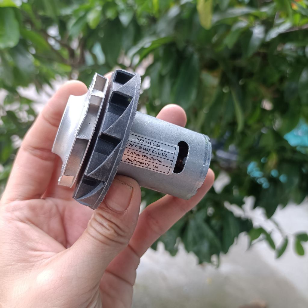 Động cơ máy hút bụi 7.2V - 70W max. Motor chổi than