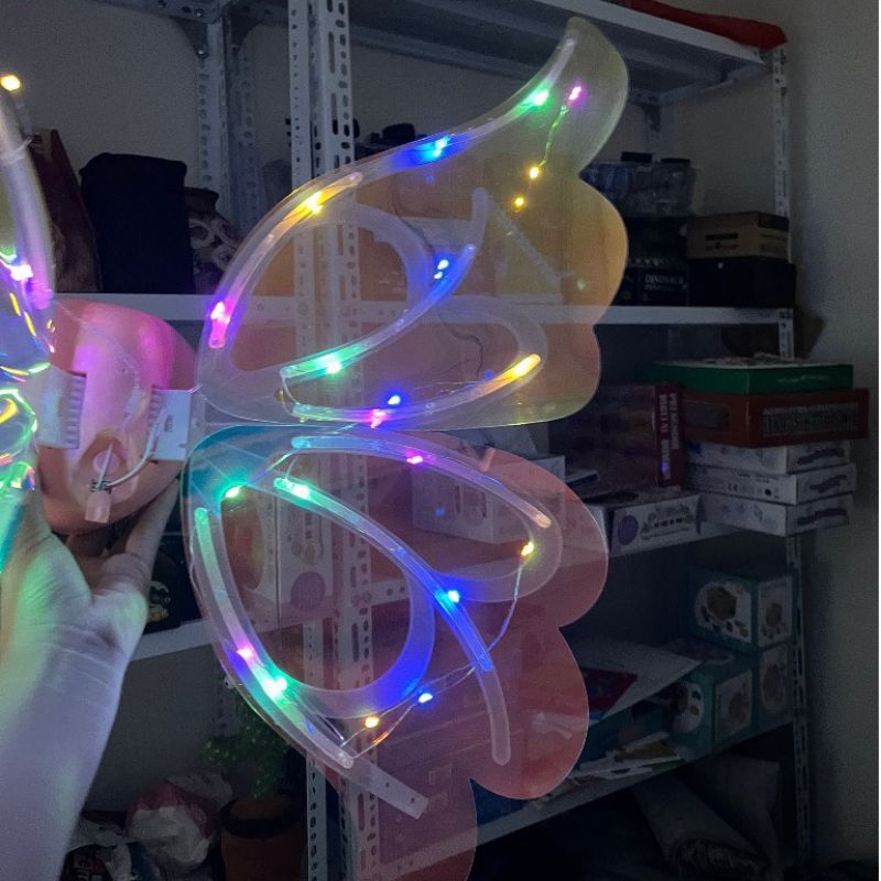 Cánh Thiên Thần Tự Động Vỗ Cánh Và Phát Sáng Đeo Lưng Cho Bé Hóa Trang Thành Công Chúa