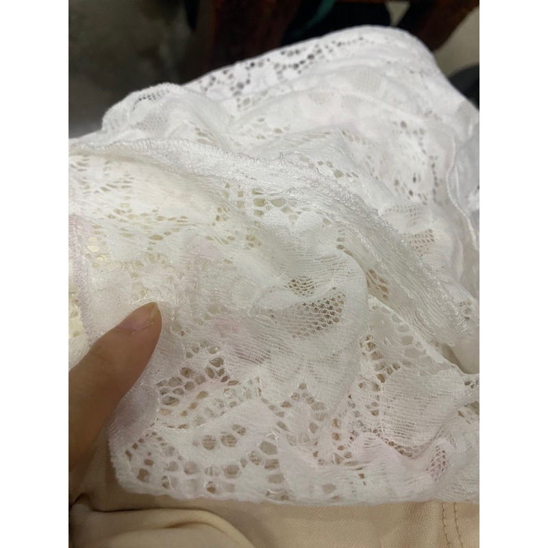 Đầm dây ren 2 lớp,lỗi màu hồng lợt soi mới thấy