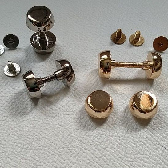 Bộ 4 chiếc Chân đế đúc xịn 13mm, không chữ