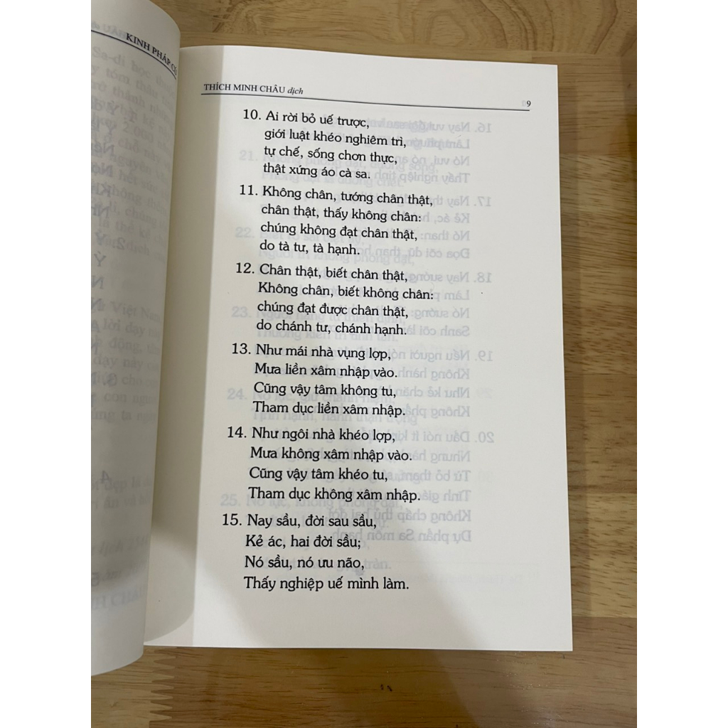 Sách - Kinh Pháp Cú