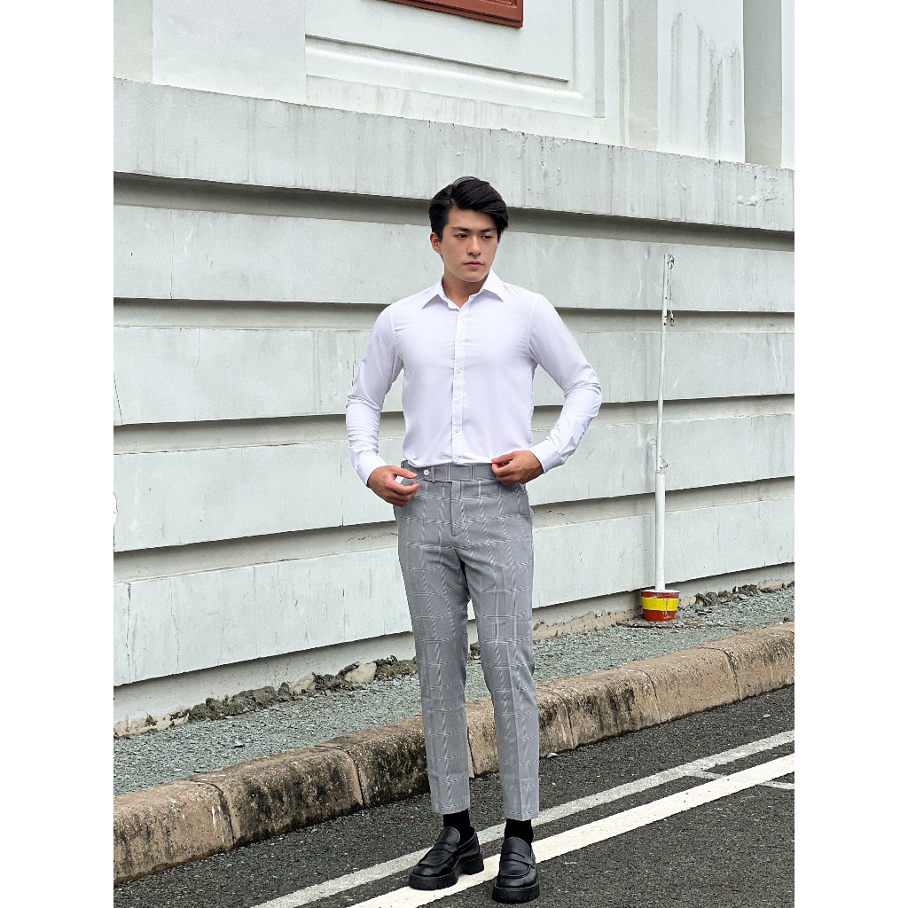 QT010-4 Quần Tây Khaki Nam DOCAS Vải Cotton Sọc Caro Xám Tăng Đơ Phom Slim Crop