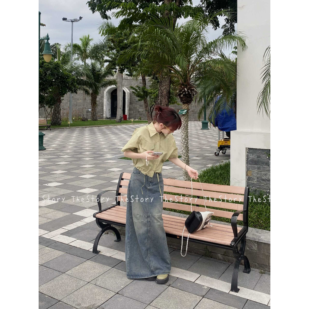 Chân váy jean dáng dài có 2 đường chéo ở giữa  CV367