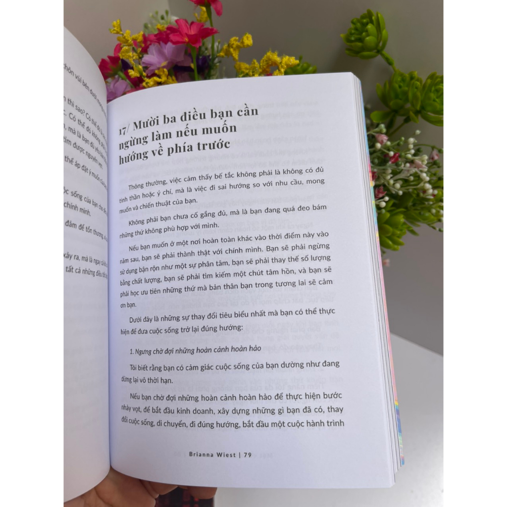 Sách – Một cuốn sách chữa lành - Brianna Wiest - Eimii Nguyen - Bloom Books - NXB Thế Giới.