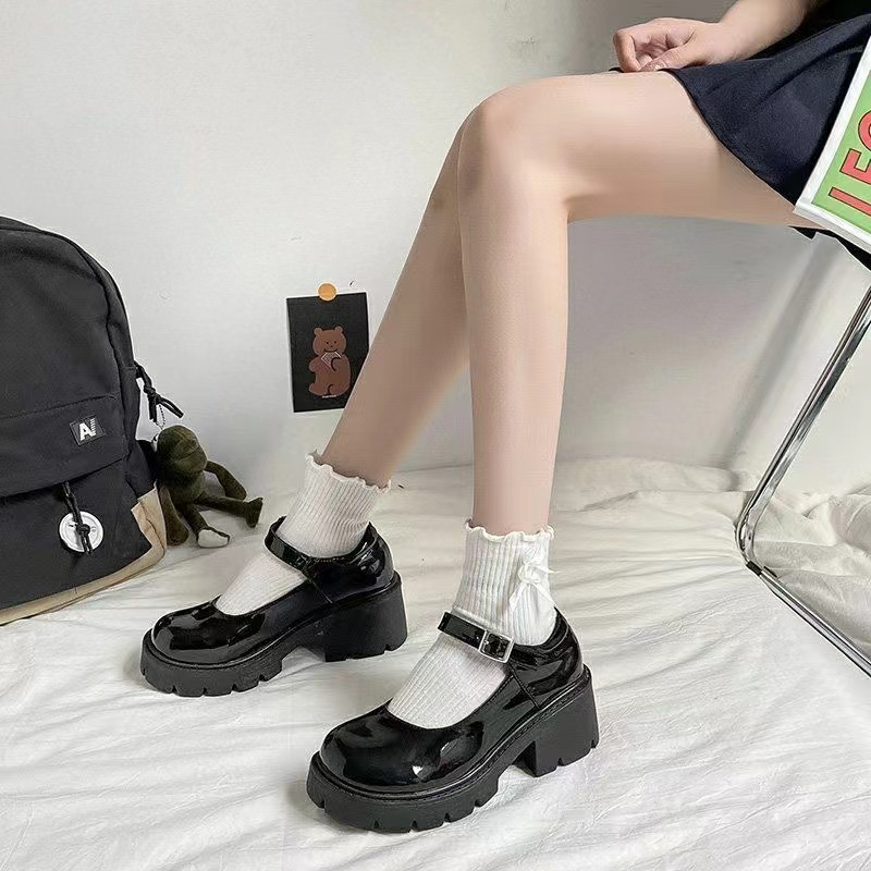 Giày lolita big size 40 - 42 đế cao 6cm chất liệu da bóng