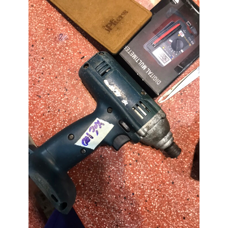 thân máy bắn vít makita m3 (không kèm pin)