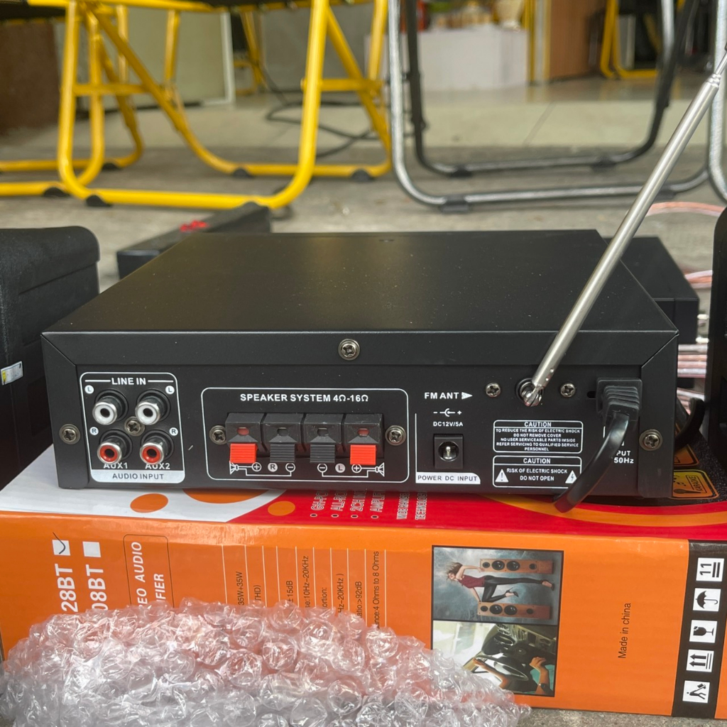 Combo 4 Loa treo tường Nghe Nhạc 151 và Amply AK300, dành cho quán cà phê, sân vườn, spa, trường học, công xưởng.