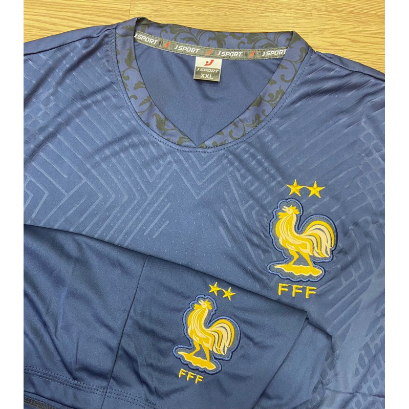 Bộ quần áo đá banh Pháp, Bộ quần áo bóng đá in tên và số theo yêu cầu