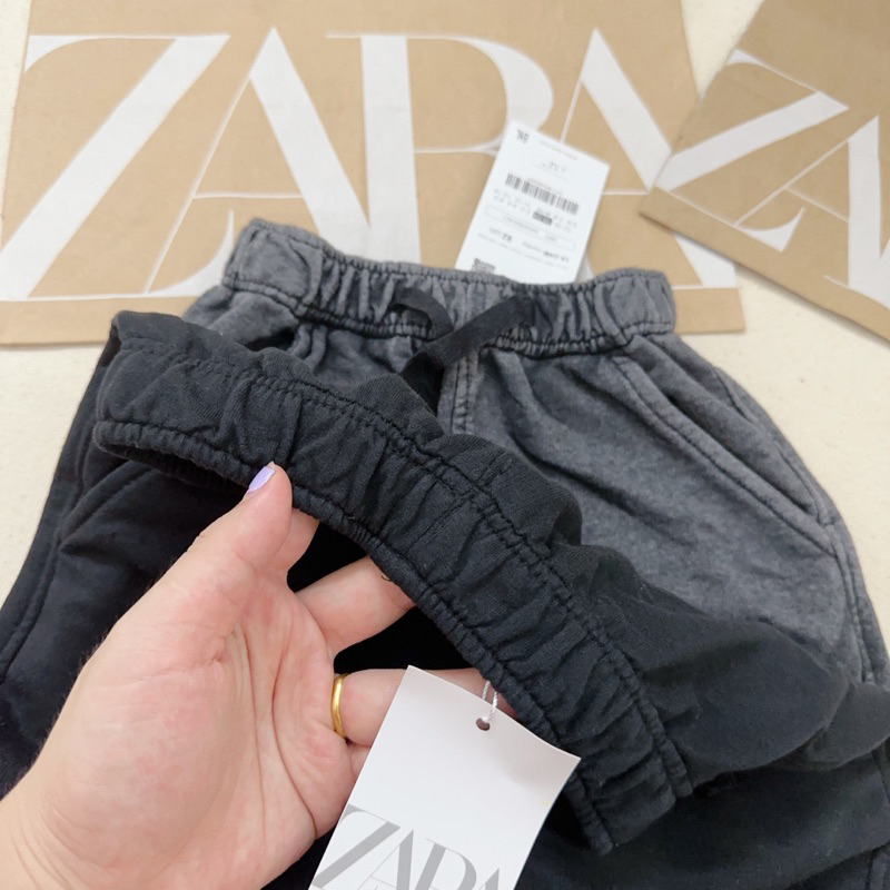 Set 2 quần giả bò Za.ra siêu đẹp cho bé trai size từ 12-24 cân