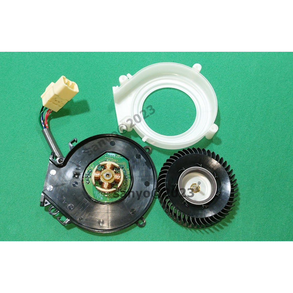Quạt lồng sóc Nidec Toyota