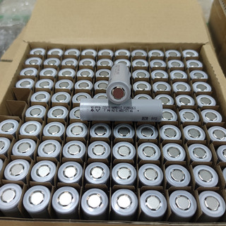 Combo 50 cell pin 18650 tp xám 2000mah xả 10c/20a hàng mới chính hãng//