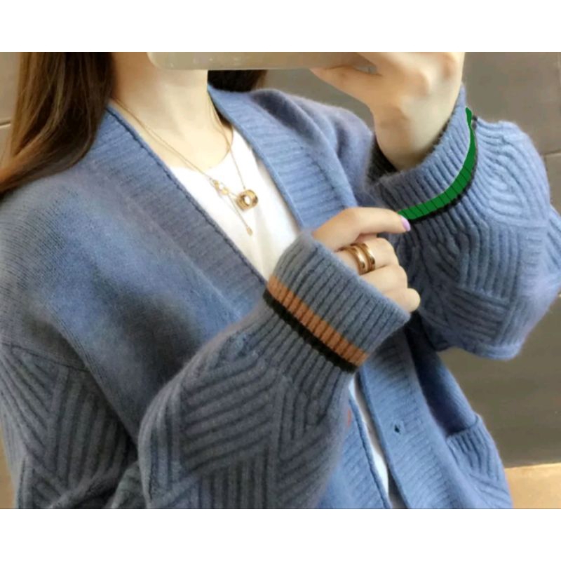 Cadigal nút sắc màu