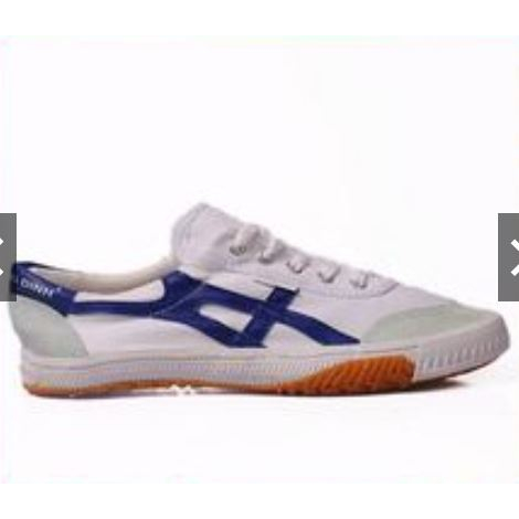 Giày bóng đá, giày chạy bộ giá rẻ, chất lượng