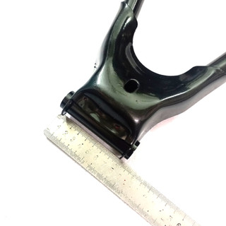 chân chống đứng xe 67 màu đen