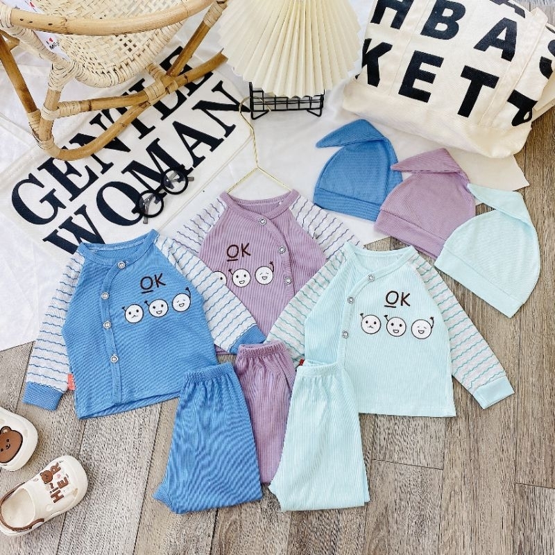 Bộ Quần Áo Sơ Sinh Len Tăm Thu Đông Kèm Mũ Cho Bé 3-8kg