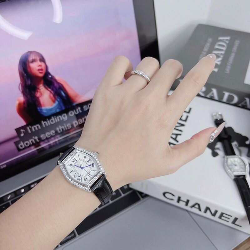 Chính hãng authentic D0ULZ