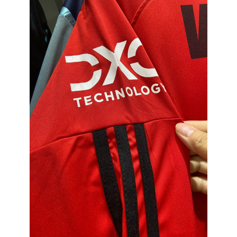 Áo đá banh, bóng đá M.U tay dài, in tên số theo yêu cầu