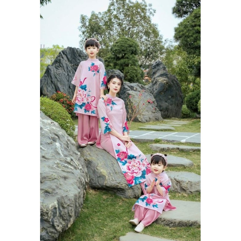 Set áo dài mẹ và bé Hà Cúc - vải tơ gân - họa tiết in 3D cao cấp - màu hồng - Áo Dài An Nhiên - AN01