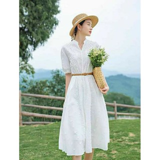 Đầm thêu ren hoa dáng xòe