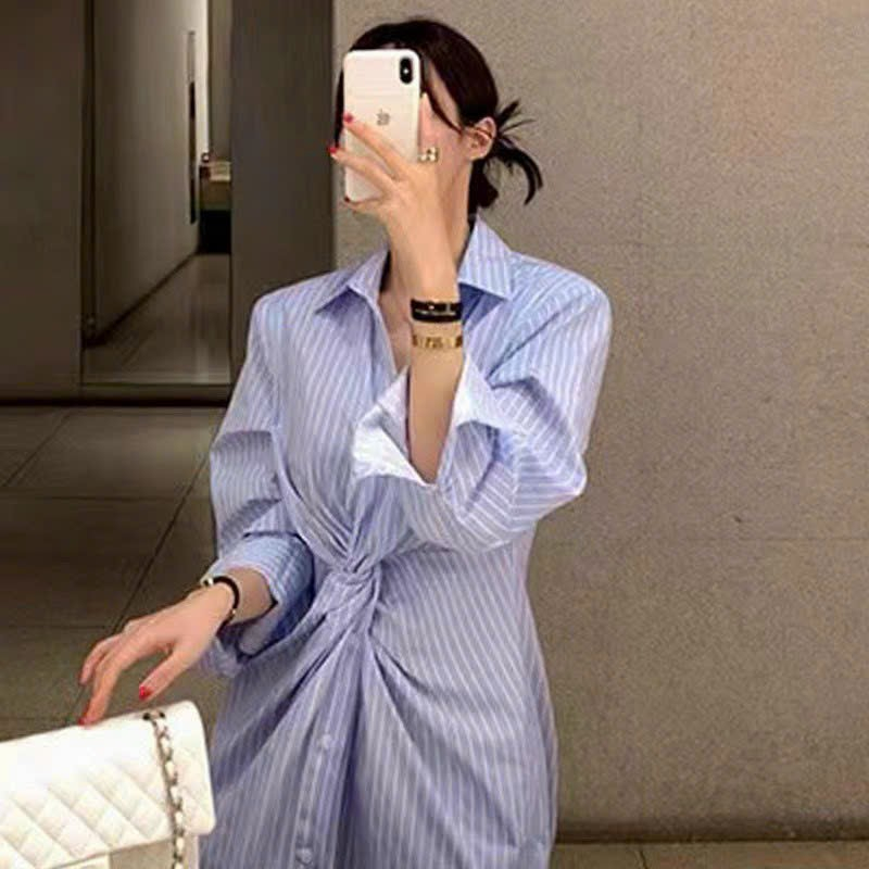 Đầm sơ mi maxi xoắn eo dài tay kẻ sọc xinh xắn