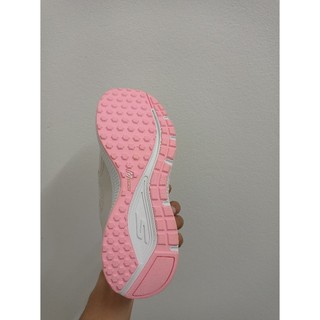 giày skechers xuất dư