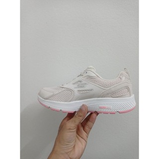 Giày skechers xuất dư