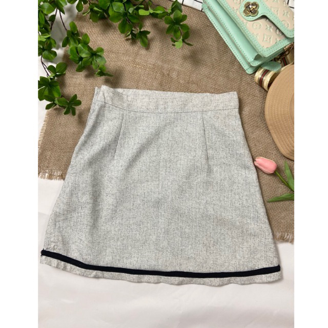 Chân váy xám muối tiêu giả Tweed chạy viền đen