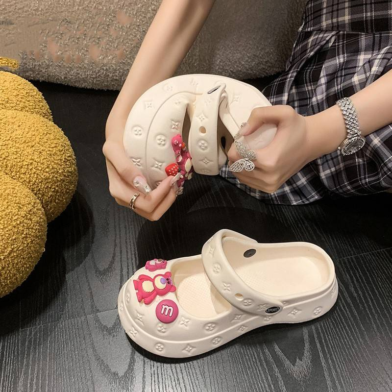 Dép Sandal Đế Dày Họa Tiết Gấu Dâu Lotso Đáng Yêu, Dép EVA Mềm Mại Thoáng Khí Chống Trượt Chống Thấm Nước