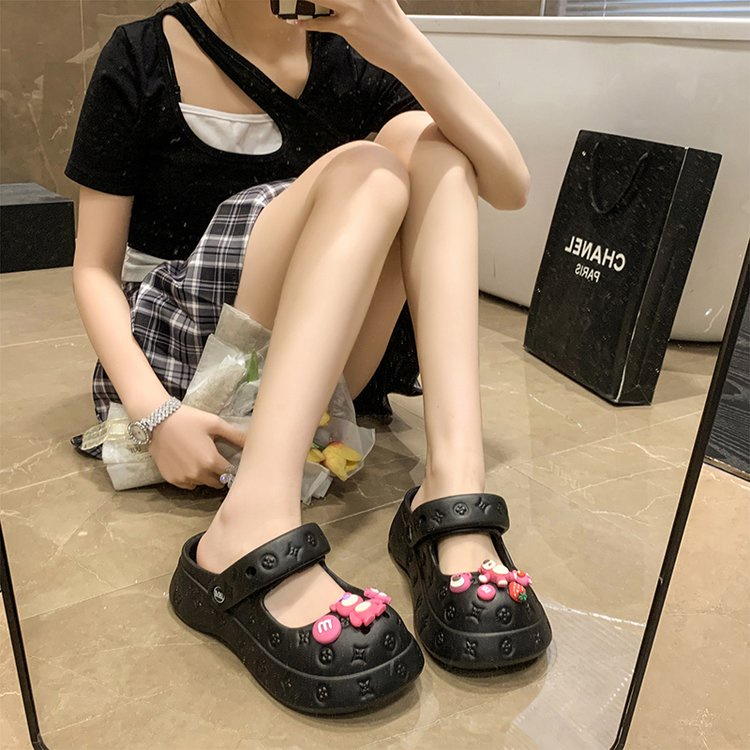 Dép Sandal Đế Dày Họa Tiết Gấu Dâu Lotso Đáng Yêu, Dép EVA Mềm Mại Thoáng Khí Chống Trượt Chống Thấm Nước